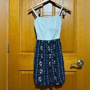 3/$25 - Summer Dress, XS